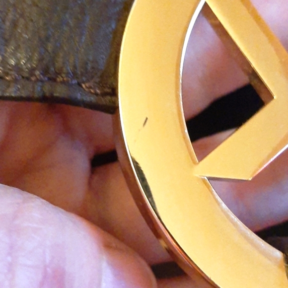 Michael Kors  handbag. Smoke free home - Picture 7 of 7